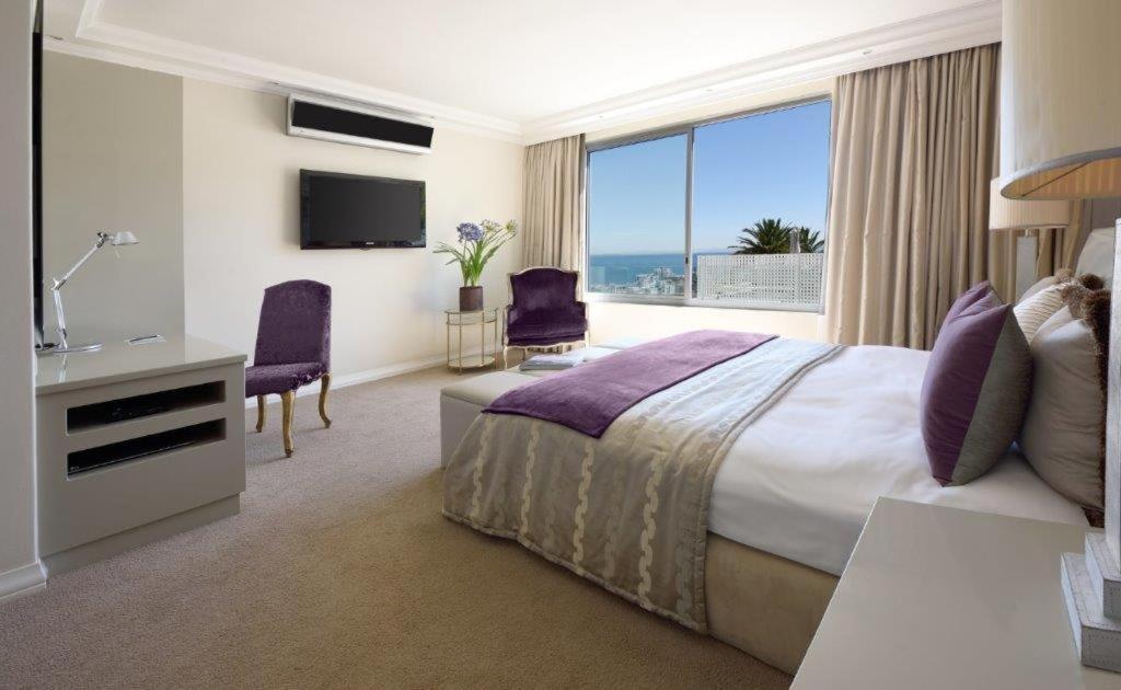 The Clarendon - Bantry Bay Cape Town
