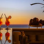 The Clarendon - Bantry Bay