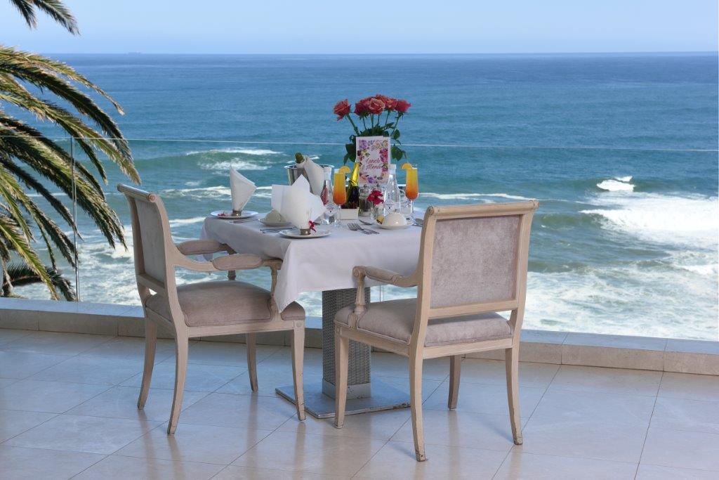 The Clarendon - Bantry Bay Hotel